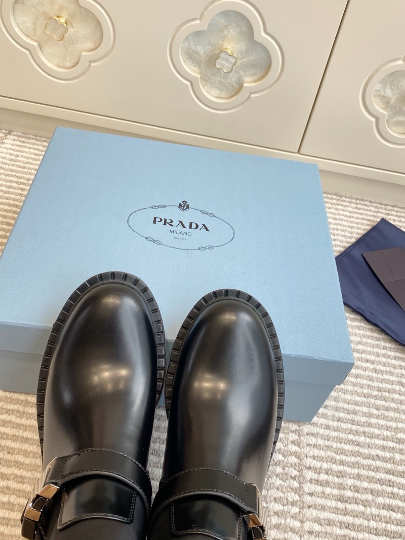 Pra*a boots